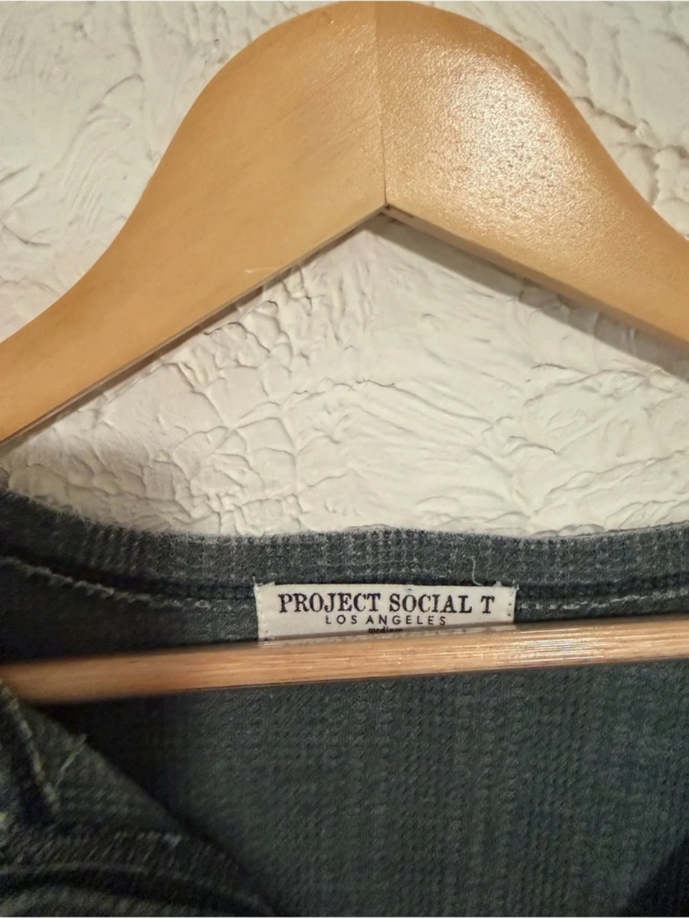 Project Social T Green Henley Long Sleeve Top Medium Oversized Casual - Picture 2 of 3